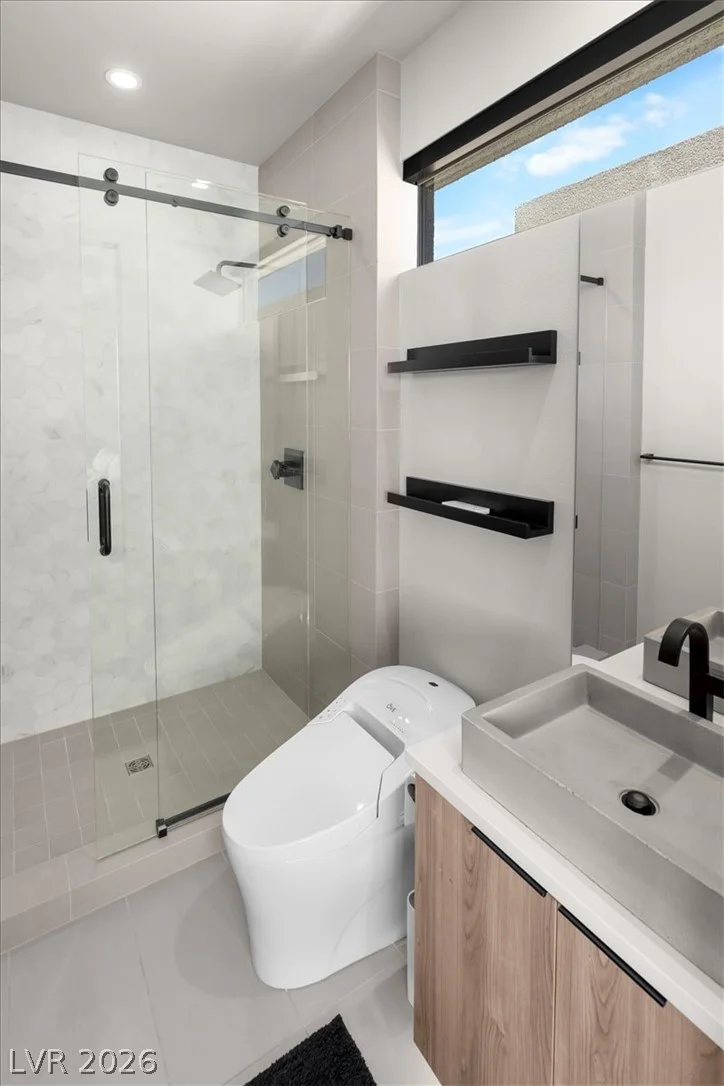 12 Falling Canyon, Henderson, NV 89011