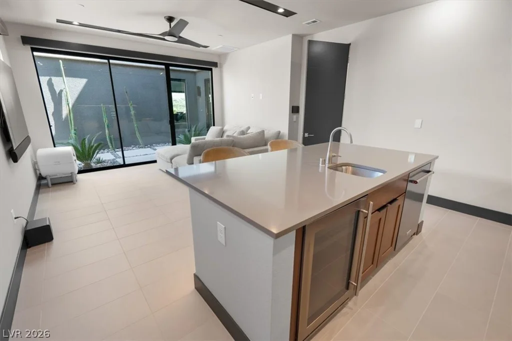 12 Falling Canyon, Henderson, NV 89011