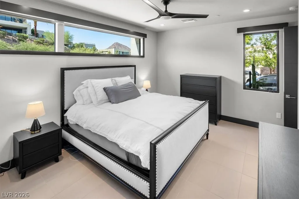 12 Falling Canyon, Henderson, NV 89011
