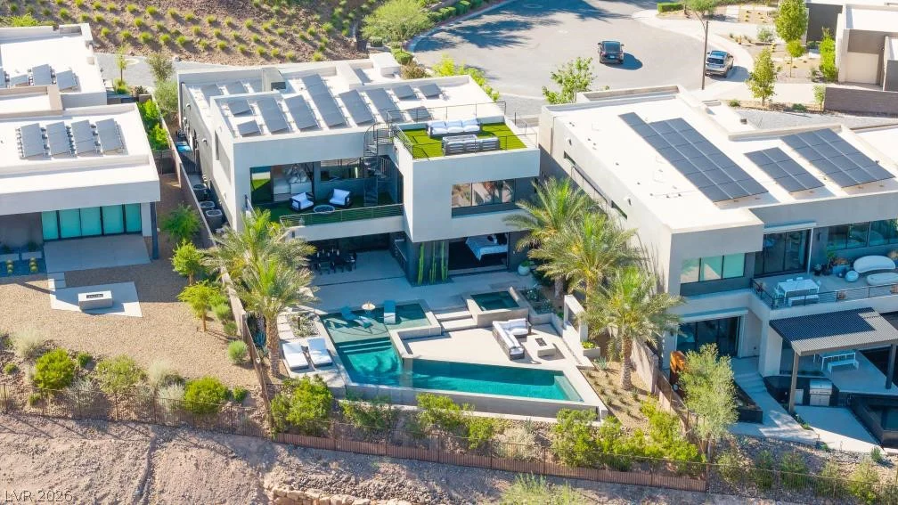 12 Falling Canyon, Henderson, NV 89011