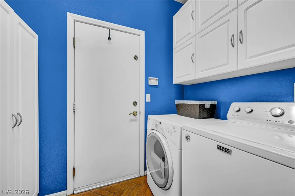 2560 Golden Bay, Henderson, NV 89052