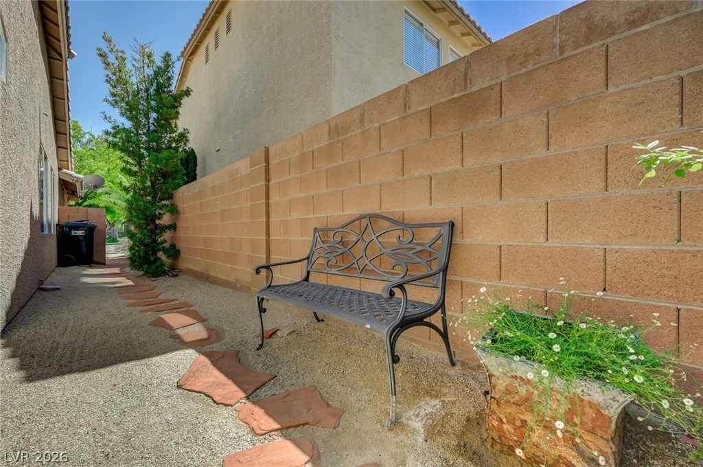 2560 Golden Bay, Henderson, NV 89052