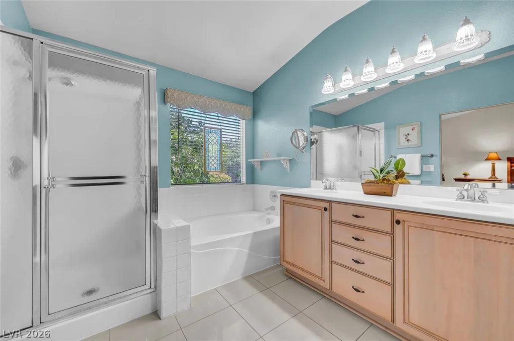 2560 Golden Bay, Henderson, NV 89052