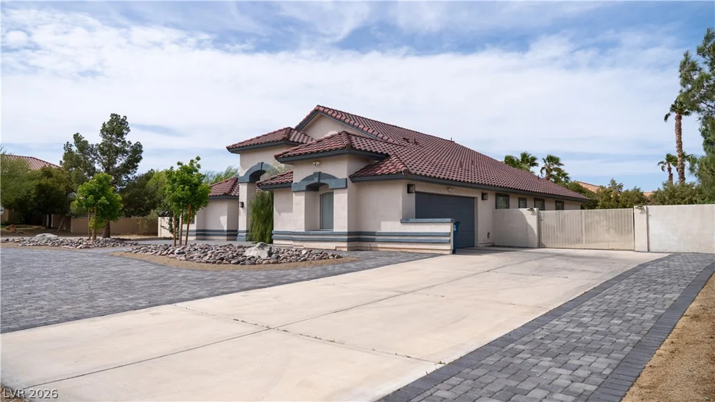 3930 Ford, Las Vegas, NV 89139