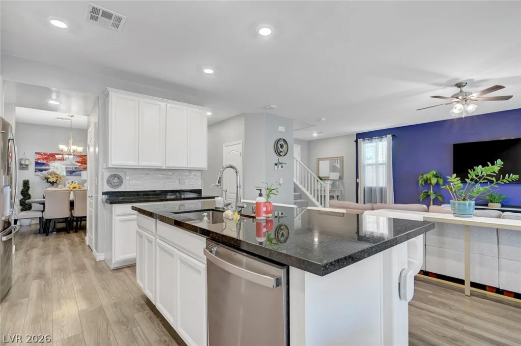 12321 Silvana, Las Vegas, NV 89141