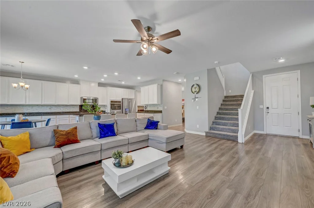 12321 Silvana, Las Vegas, NV 89141