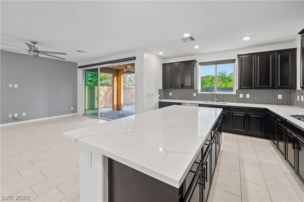 713 Foreign Reef, Las Vegas, NV 89138