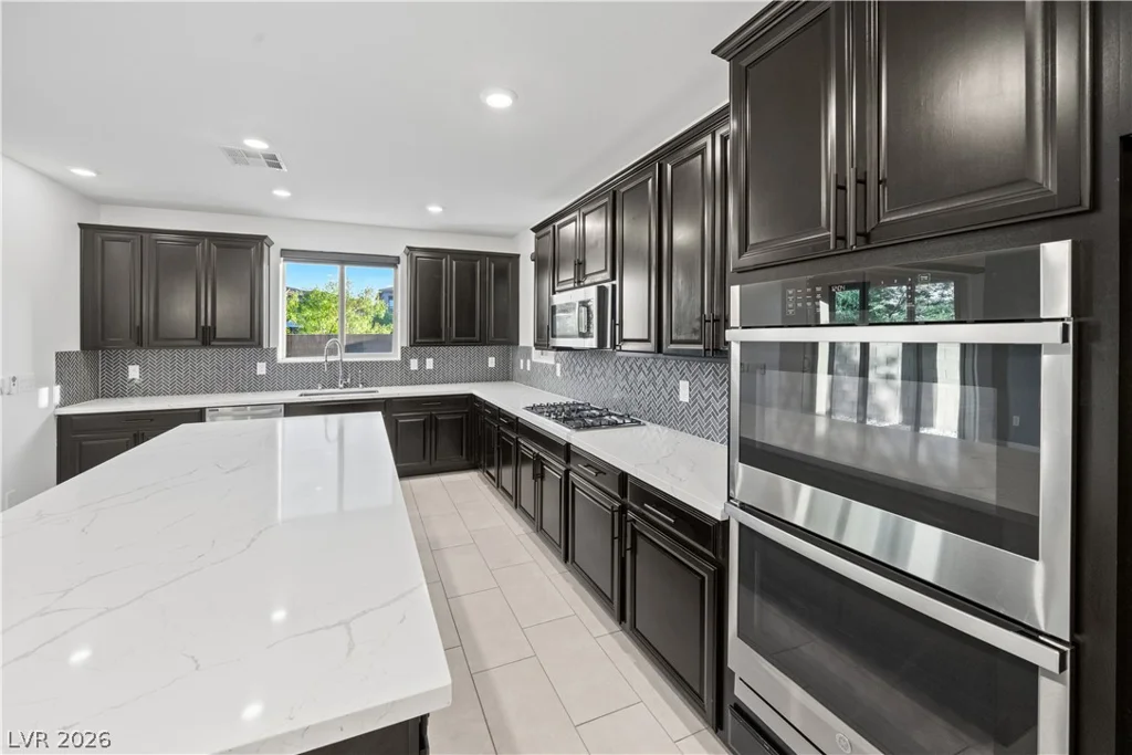 713 Foreign Reef, Las Vegas, NV 89138