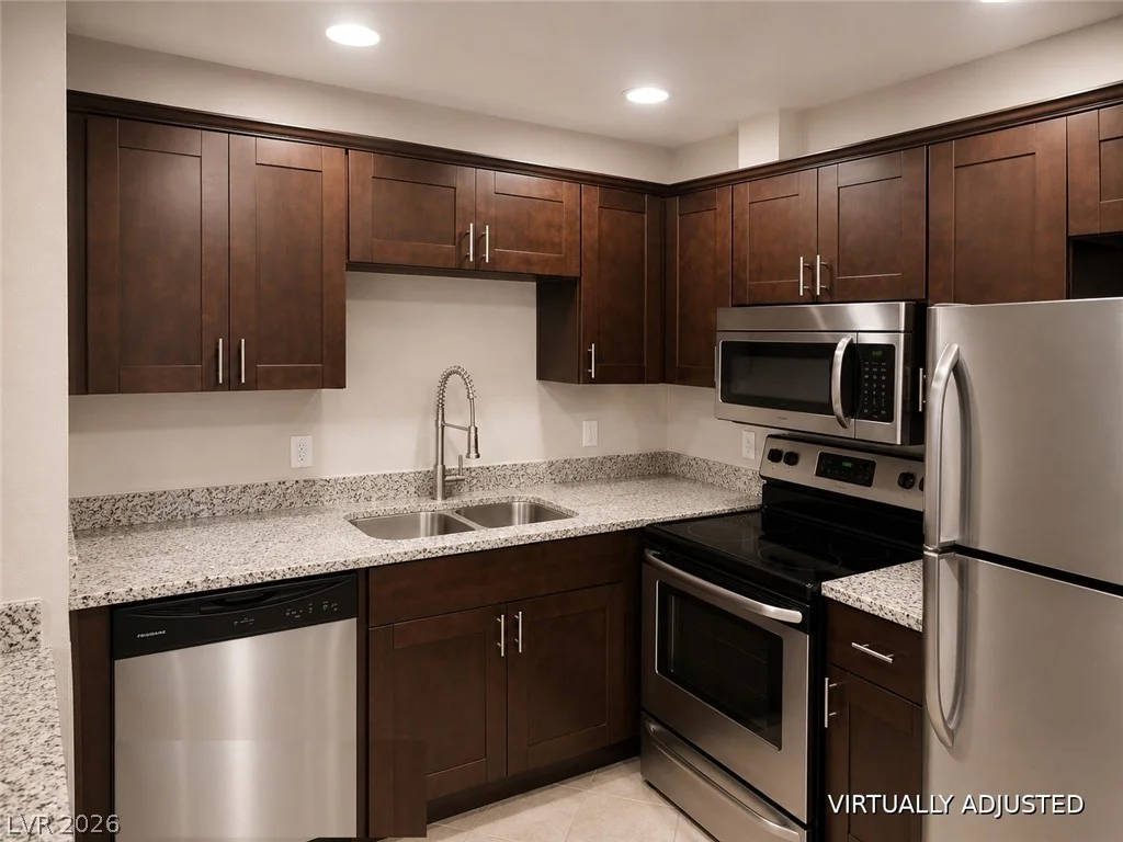 7948 Diamond Rock, Las Vegas, NV 89128