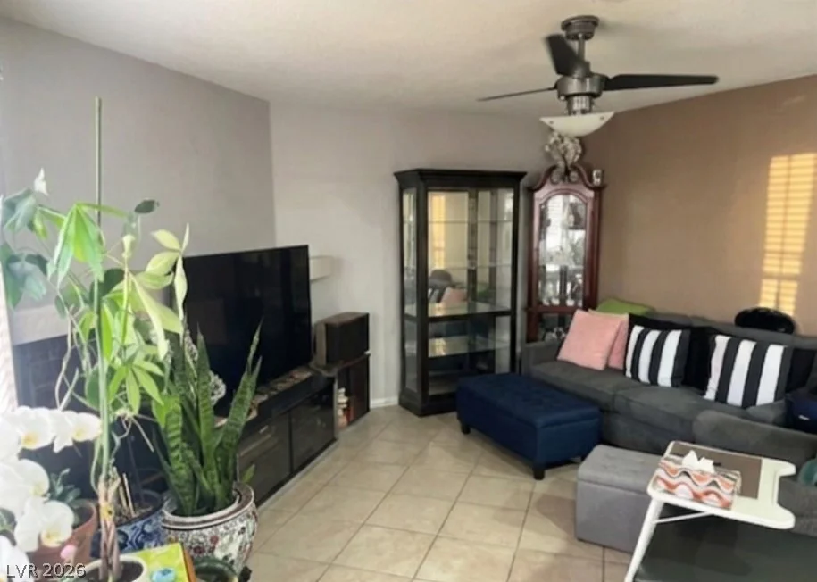 7948 Diamond Rock, Las Vegas, NV 89128