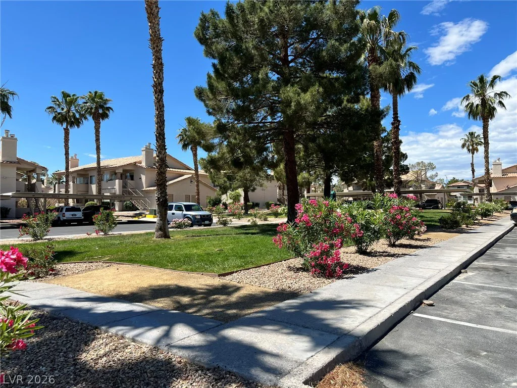 7948 Diamond Rock, Las Vegas, NV 89128