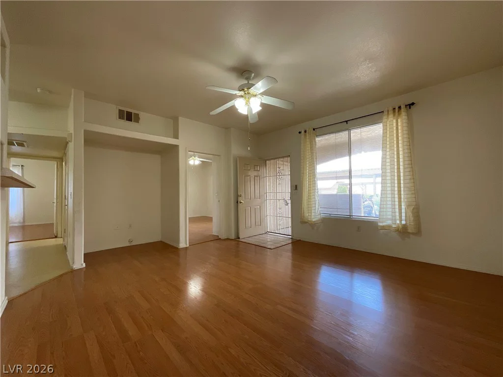 1401 Michael, Las Vegas, NV 89108