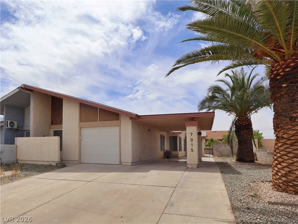 7015 Quarry, Las Vegas, NV 89147