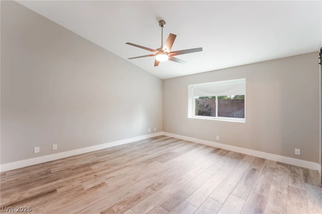 5325 El Capitan, Las Vegas, NV 89149