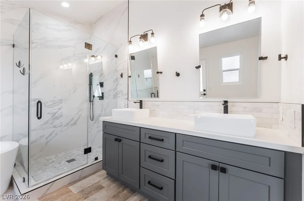 5325 El Capitan, Las Vegas, NV 89149