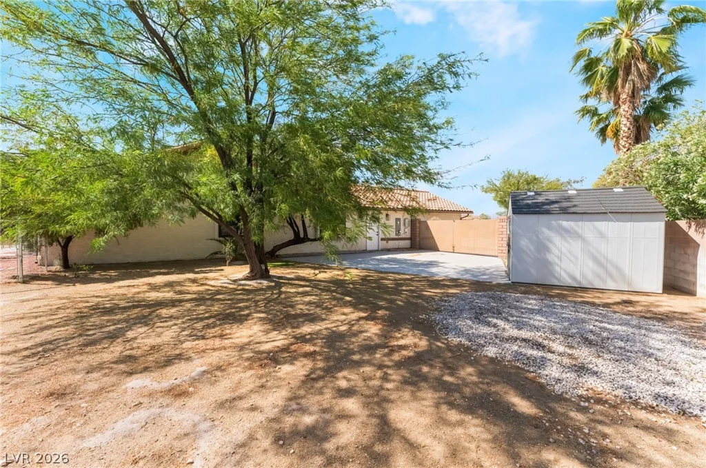 5325 El Capitan, Las Vegas, NV 89149
