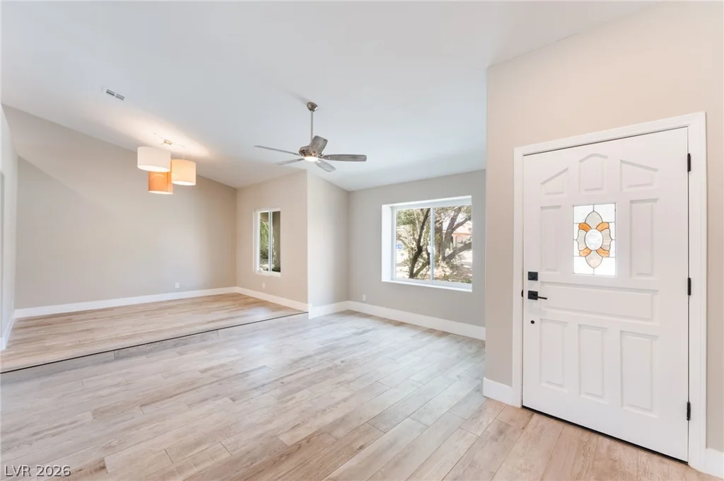 5325 El Capitan, Las Vegas, NV 89149