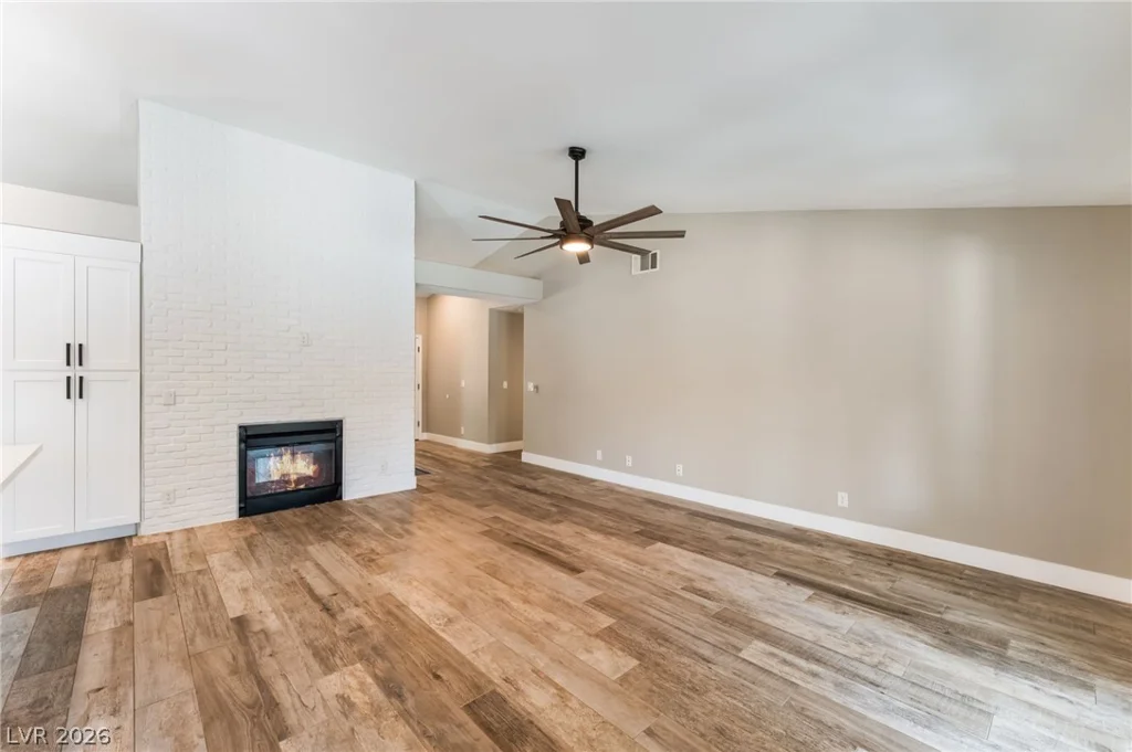 5325 El Capitan, Las Vegas, NV 89149