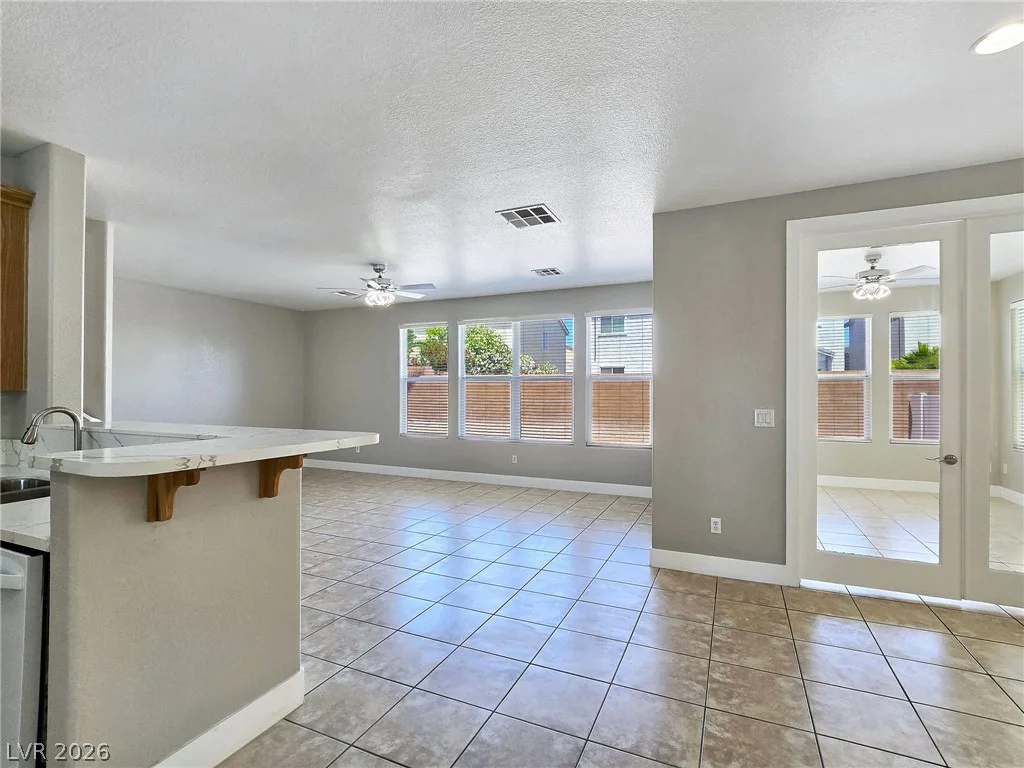 904 High Altitude, North Las Vegas, NV 89032