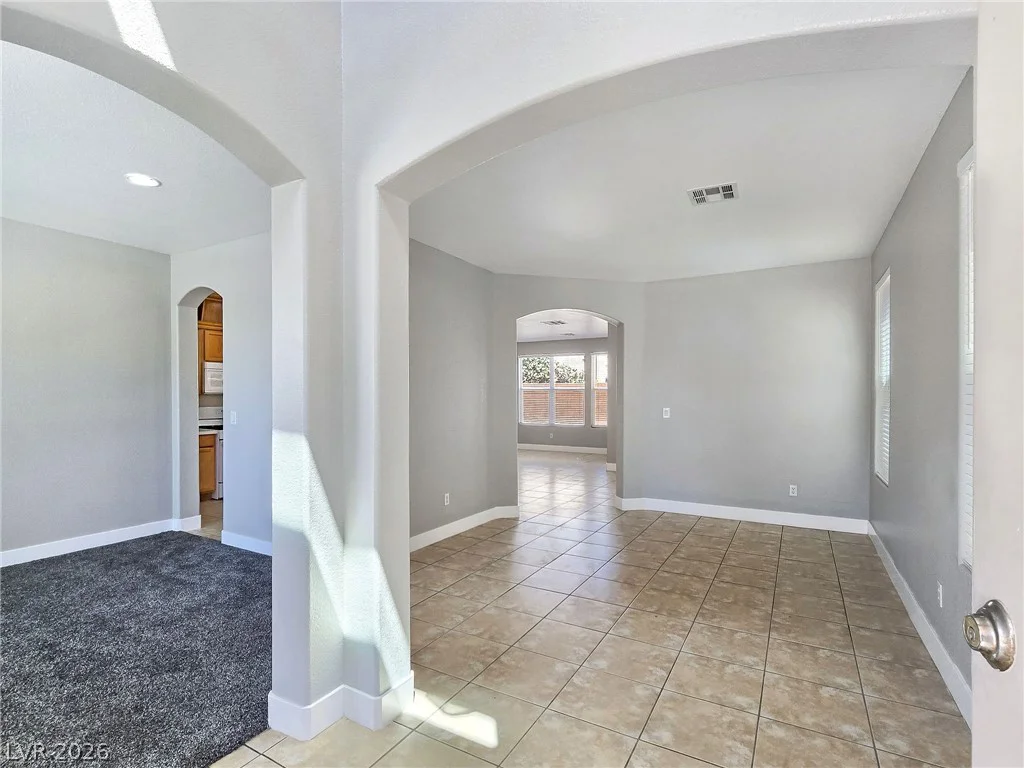 904 High Altitude, North Las Vegas, NV 89032