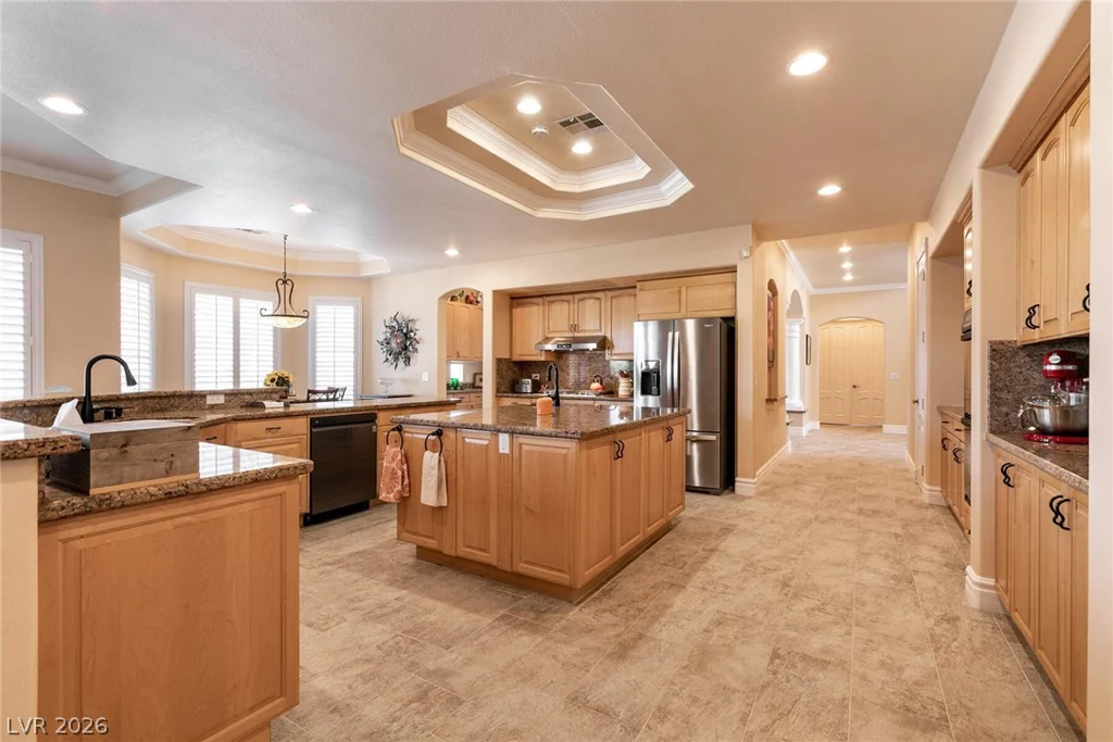 7718 Willow Cove, Las Vegas, NV 89129