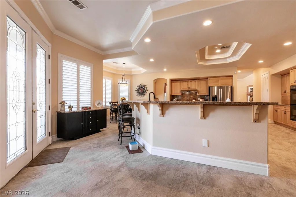 7718 Willow Cove, Las Vegas, NV 89129