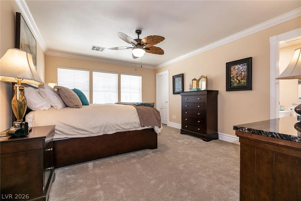 7718 Willow Cove, Las Vegas, NV 89129