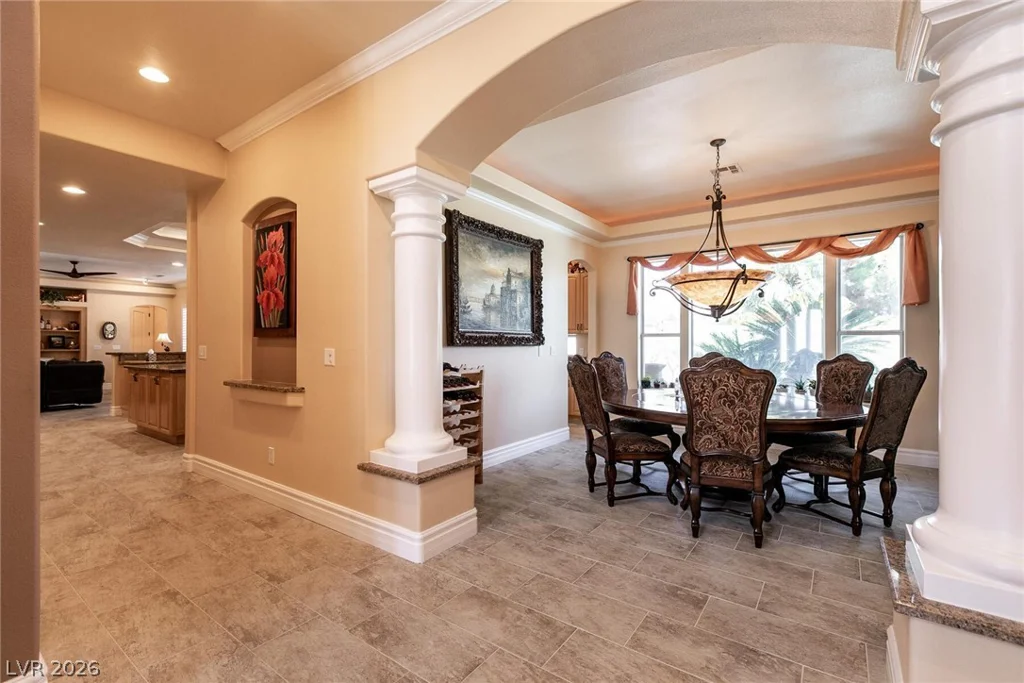 7718 Willow Cove, Las Vegas, NV 89129