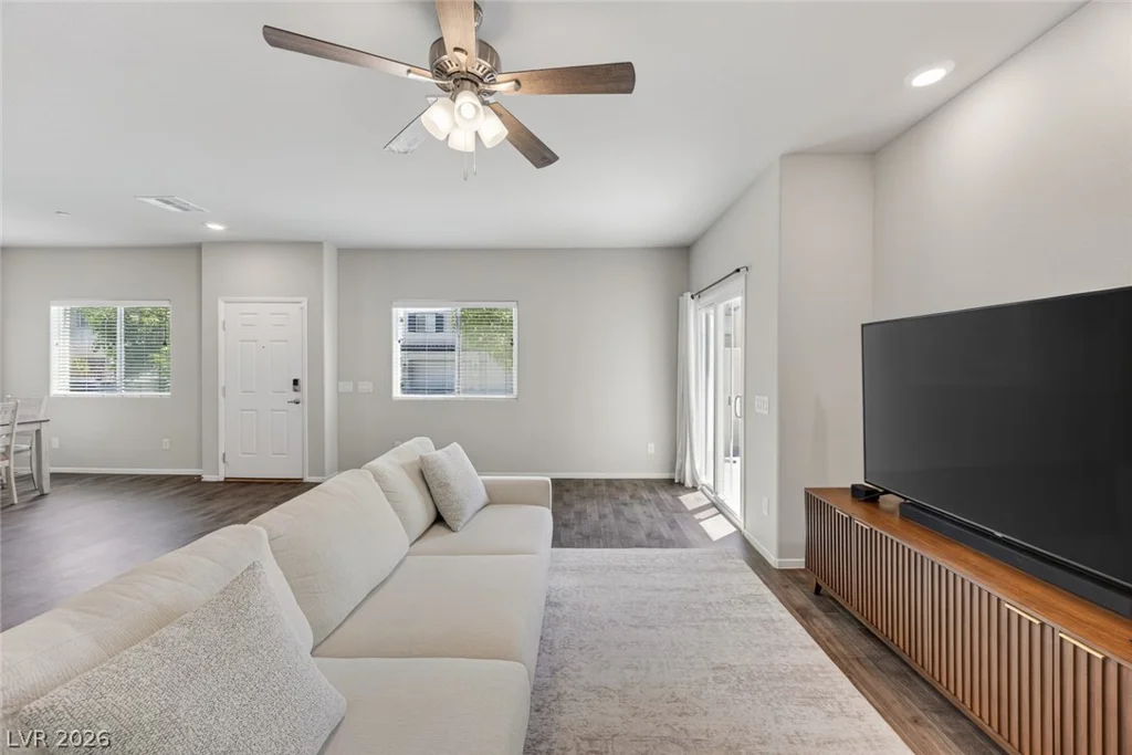 4635 Fuchsia Nights, North Las Vegas, NV 89084