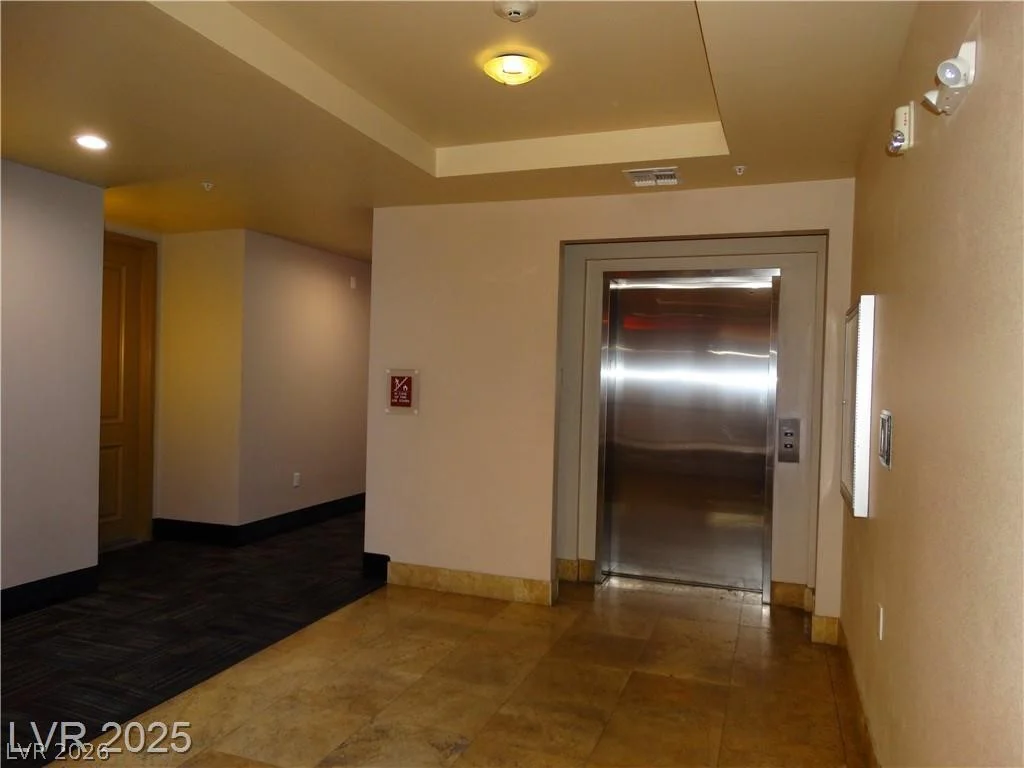 19 Agate Ave, Las Vegas, NV 89123