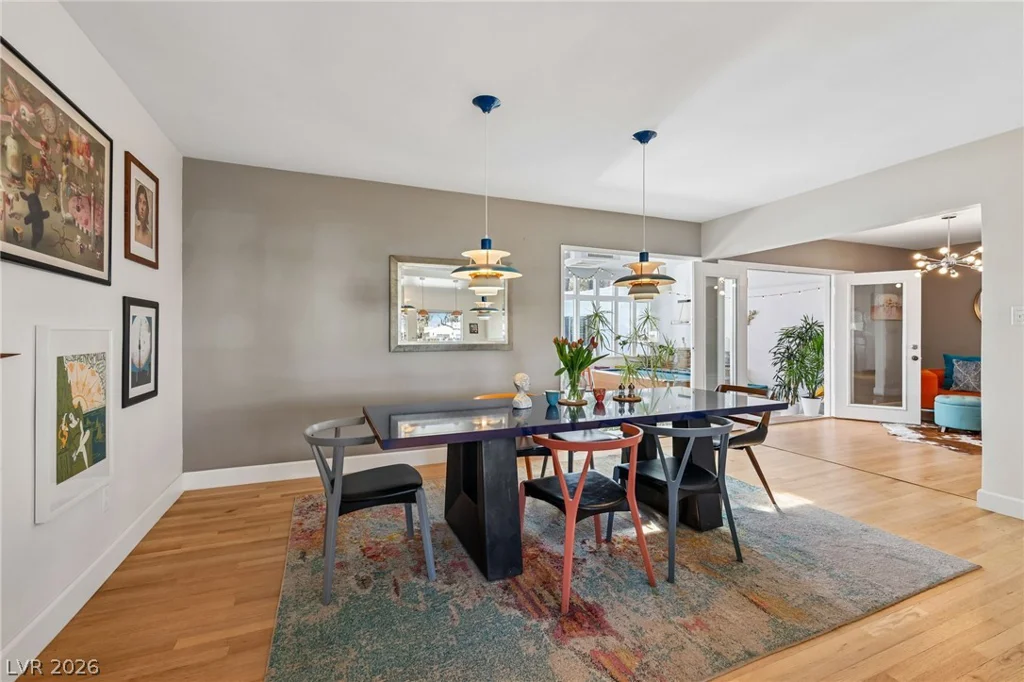 711 Lacy, Las Vegas, NV 89107