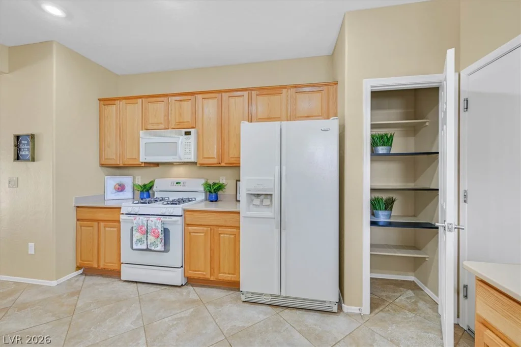 2560 Corvus, Henderson, NV 89044