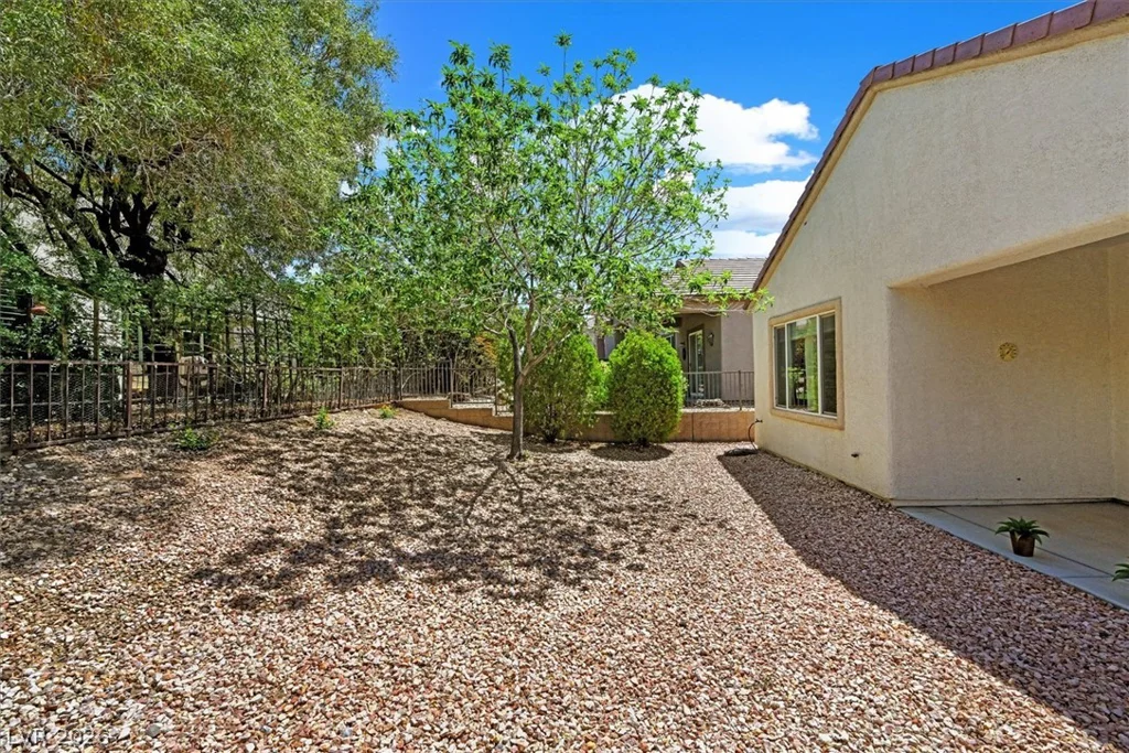 2560 Corvus, Henderson, NV 89044