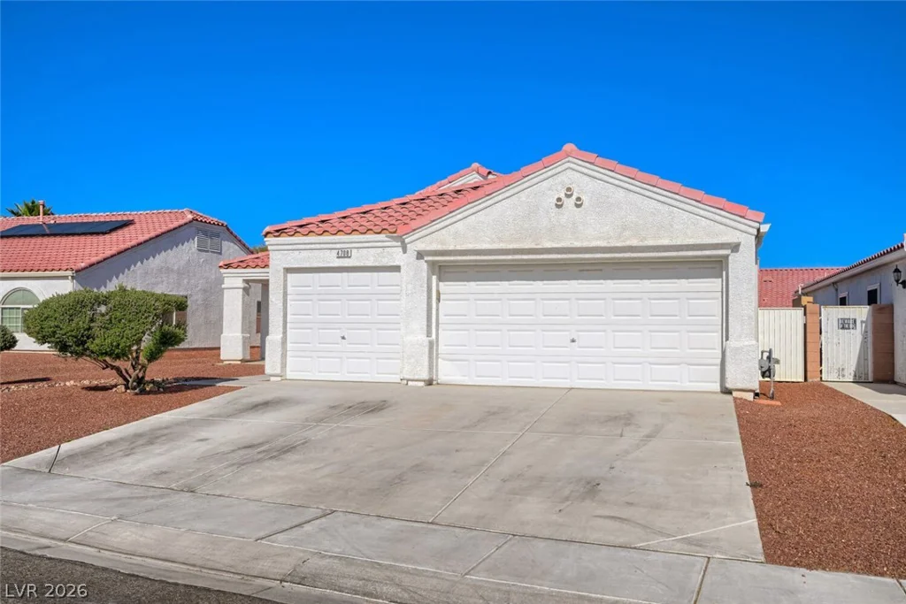 4708 Gleaming Meadows, North Las Vegas, NV 89031