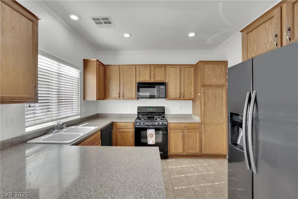 10283 Eve Springs, Las Vegas, NV 89178