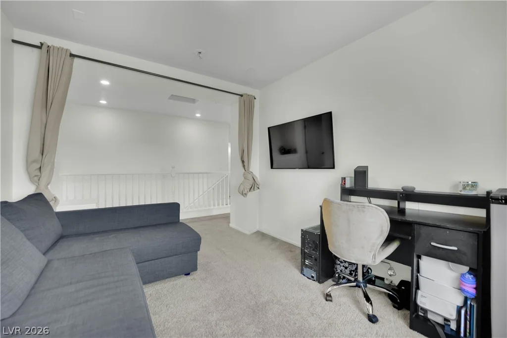 10283 Eve Springs, Las Vegas, NV 89178
