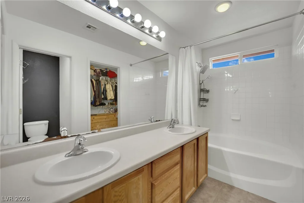 10283 Eve Springs, Las Vegas, NV 89178