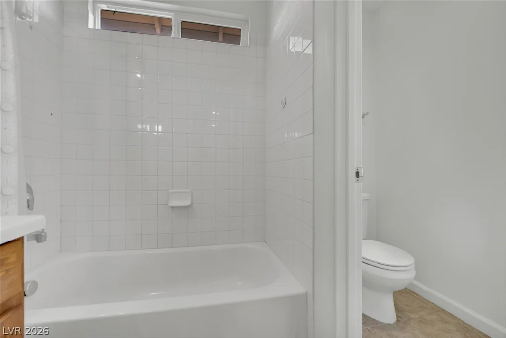 10283 Eve Springs, Las Vegas, NV 89178