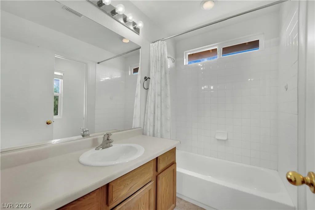 10283 Eve Springs, Las Vegas, NV 89178