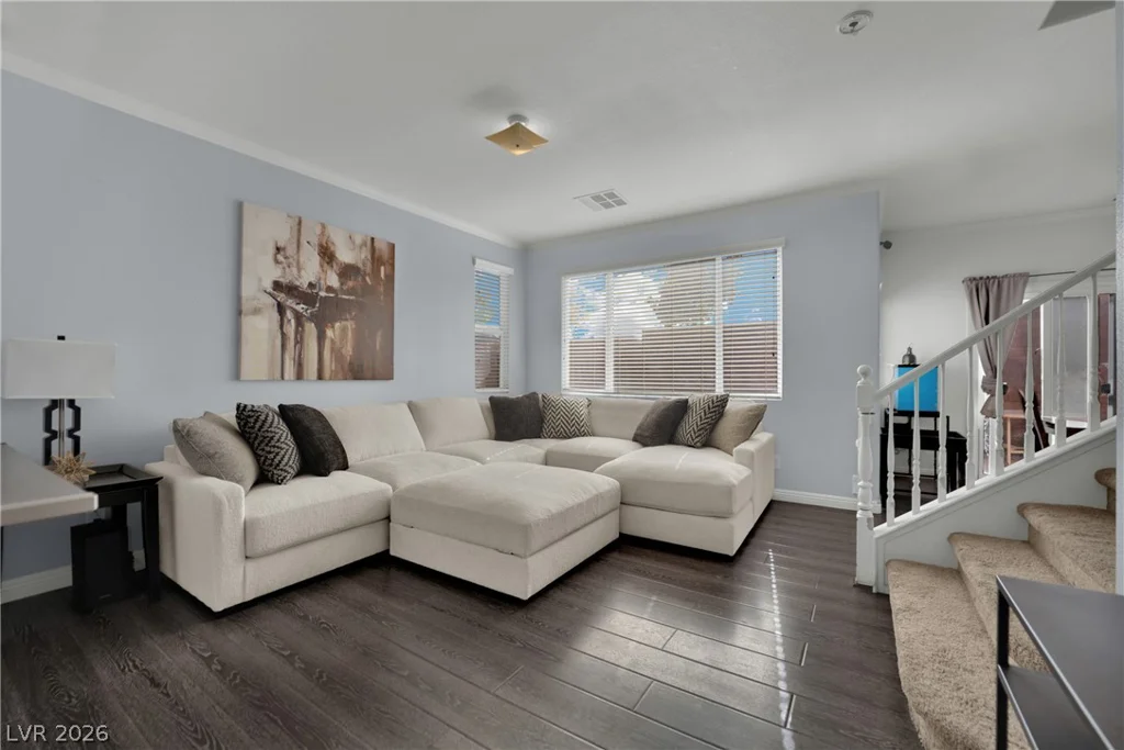 10283 Eve Springs, Las Vegas, NV 89178