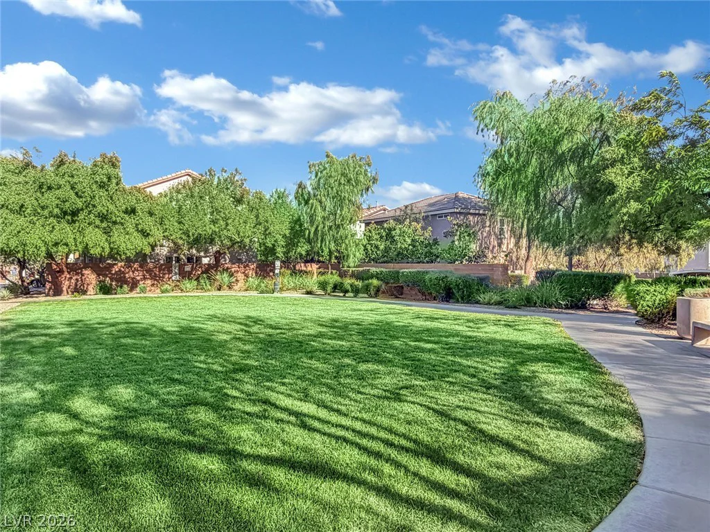 10283 Eve Springs, Las Vegas, NV 89178