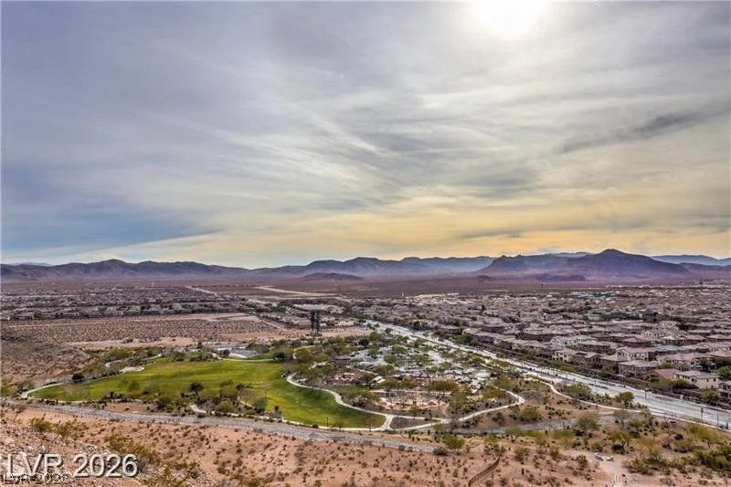 10283 Eve Springs, Las Vegas, NV 89178