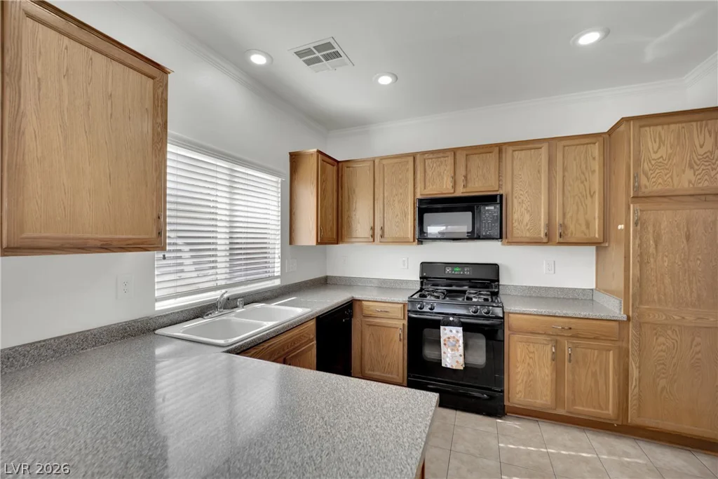 10283 Eve Springs, Las Vegas, NV 89178