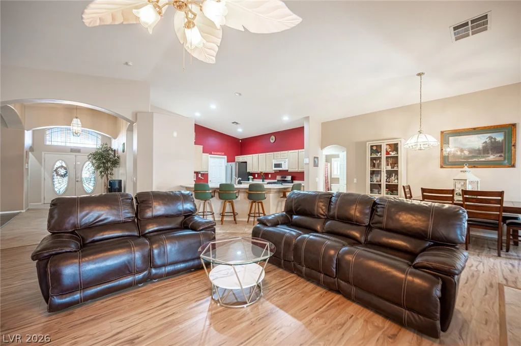 7012 Wild Wave, Las Vegas, NV 89131
