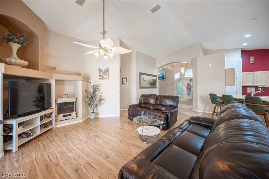7012 Wild Wave, Las Vegas, NV 89131