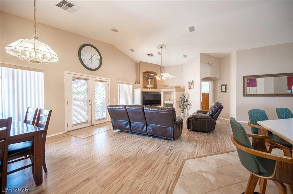 7012 Wild Wave, Las Vegas, NV 89131