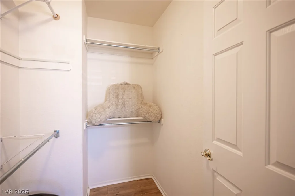 7012 Wild Wave, Las Vegas, NV 89131