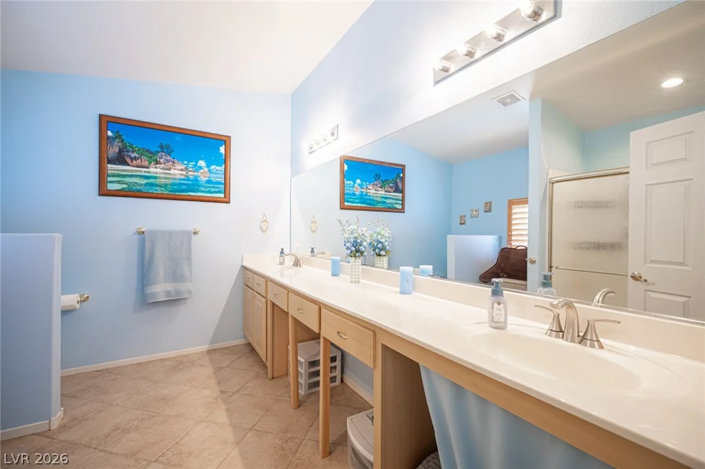 7012 Wild Wave, Las Vegas, NV 89131