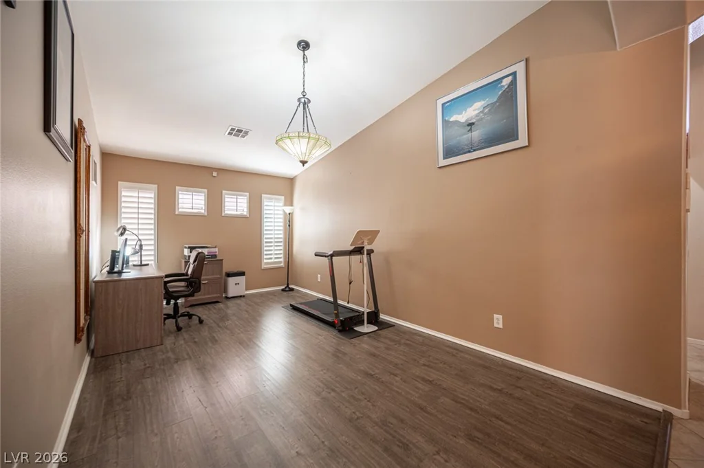 7012 Wild Wave, Las Vegas, NV 89131