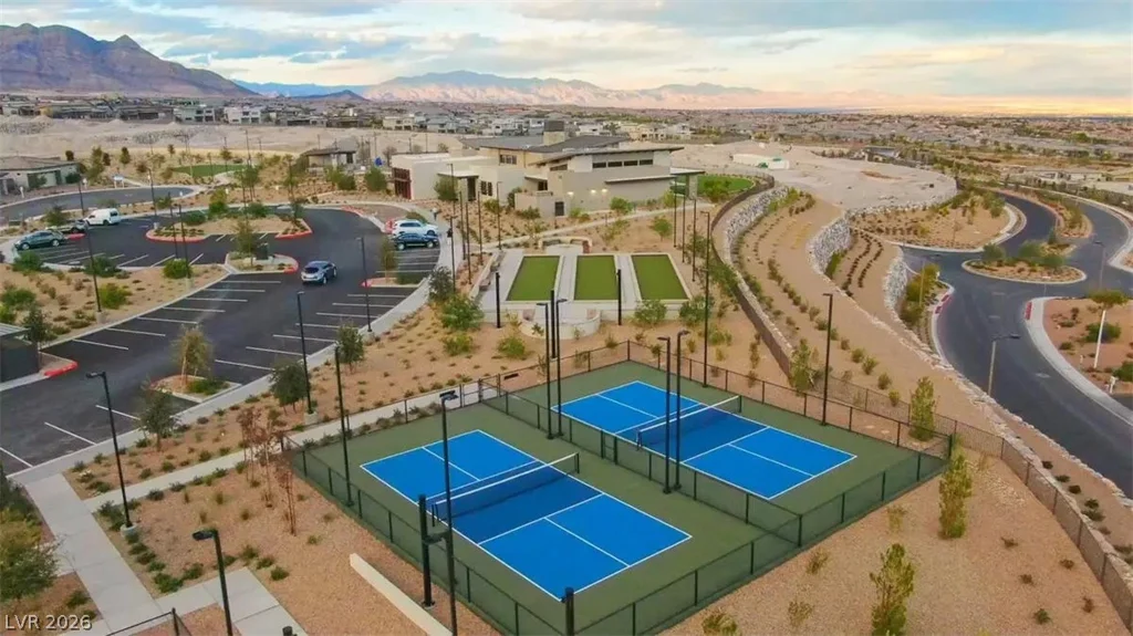 12476 Heritage Bend, Las Vegas, NV 89138